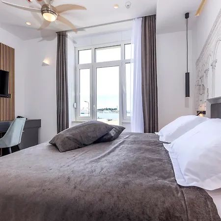 Casa Costabella Couette-café 4*
